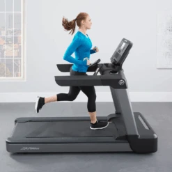 Life Fitness CLUB SERIES+ TREADMILL -Gymforge Fitness Shop untitled 6e